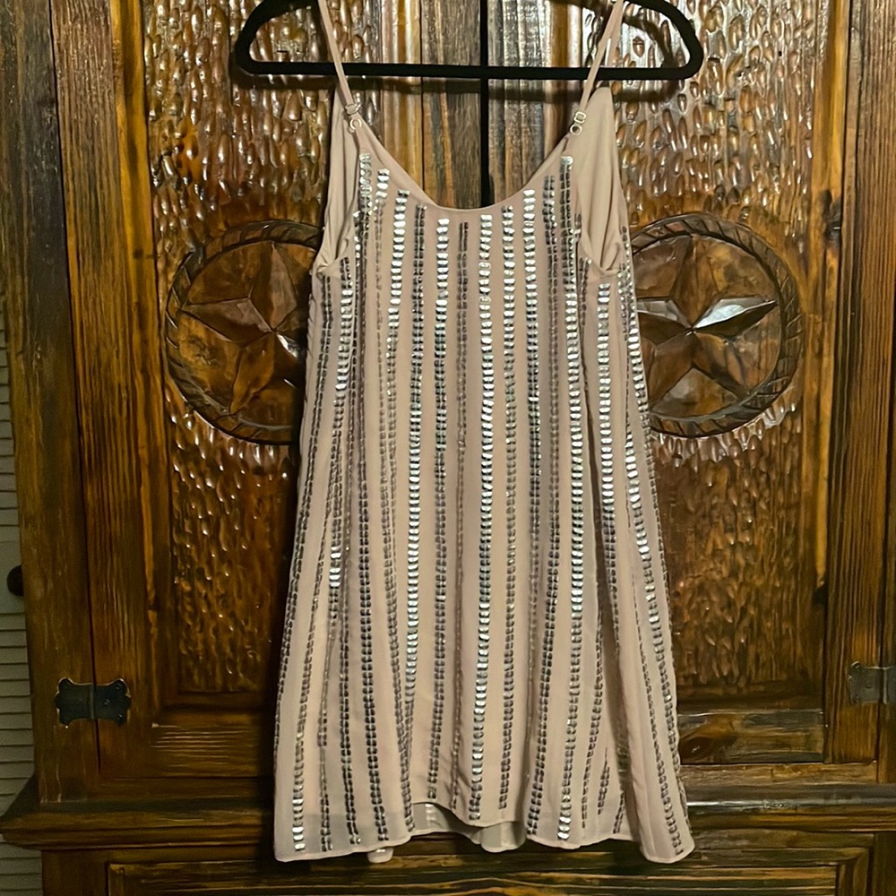 Small GUESS sequins dress - Picture 6 of 7